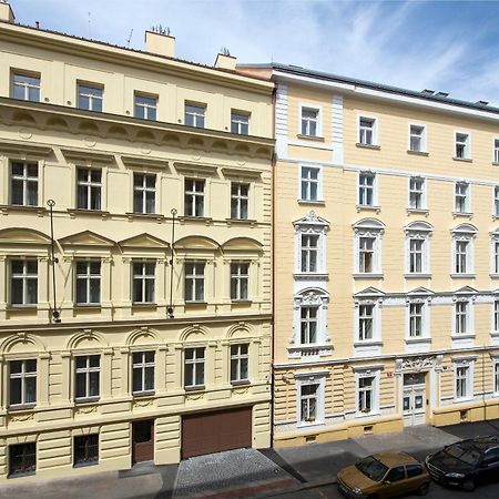 Downtown Suites Rubesova Prague Exterior photo
